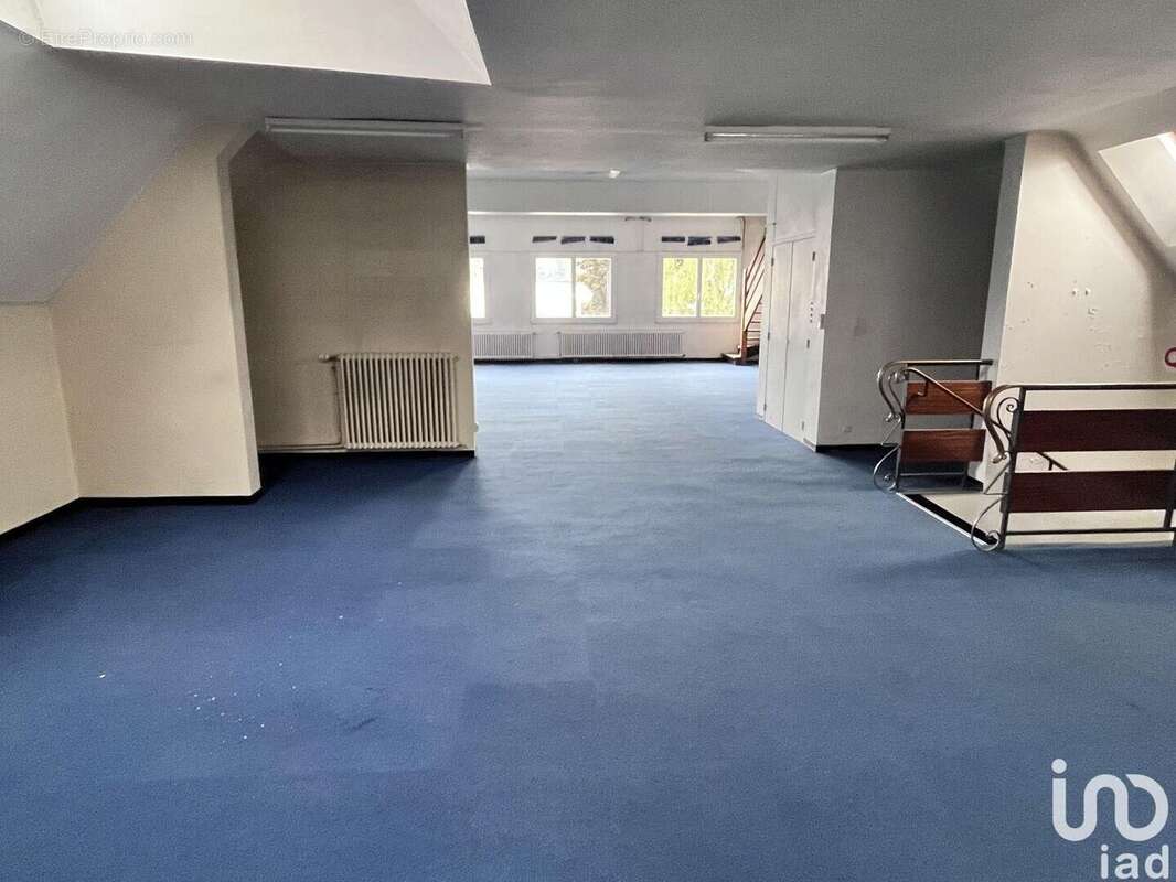 Photo 8 - Commerce à LOUDEAC