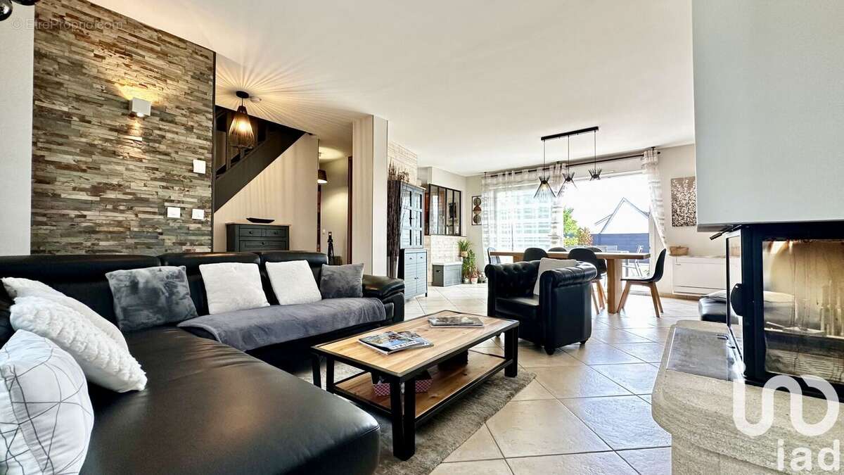 Photo 6 - Maison à PONTAULT-COMBAULT