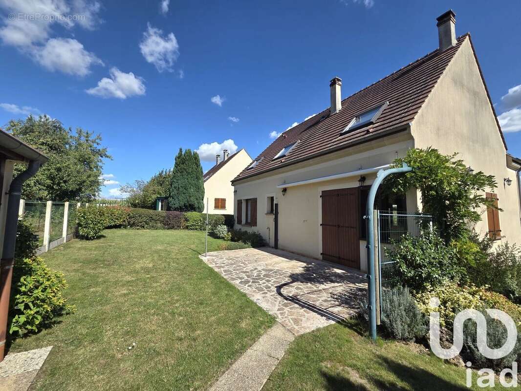 Photo 2 - Maison à CHAMBRY