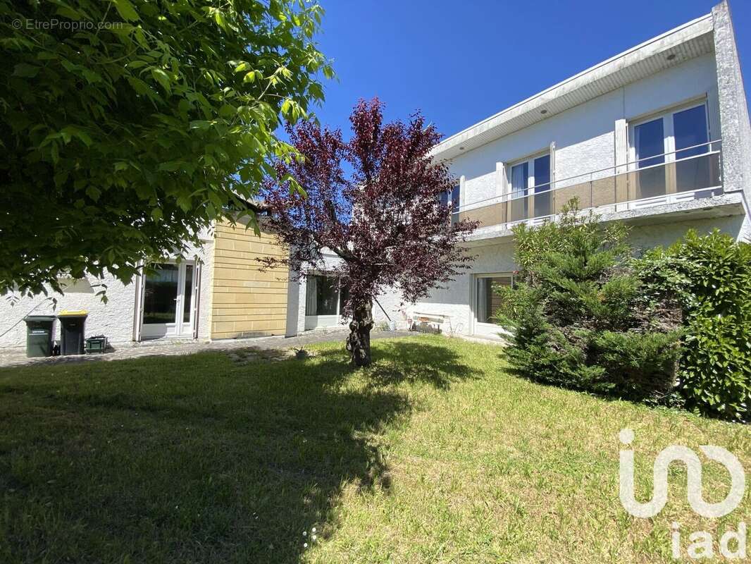 Photo 2 - Maison à PINEUILH