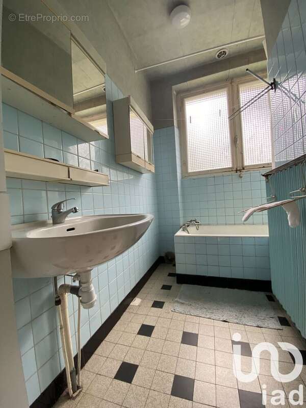 Photo 7 - Maison à LA CHAPELLE-MONTBRANDEIX