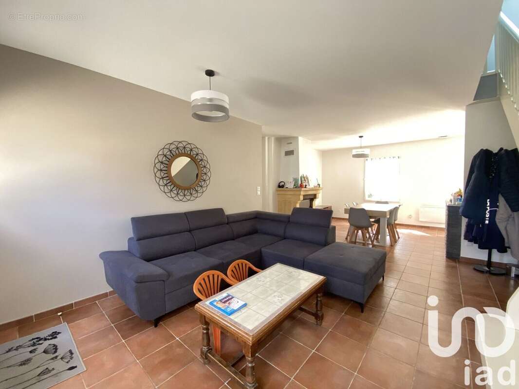 Photo 3 - Maison à BRIARRES-SUR-ESSONNE