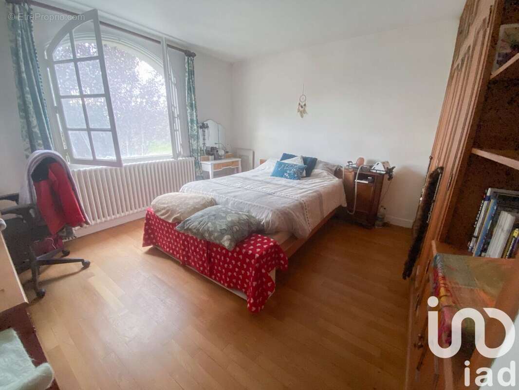 Photo 9 - Maison à NEUILLY-SAINT-FRONT