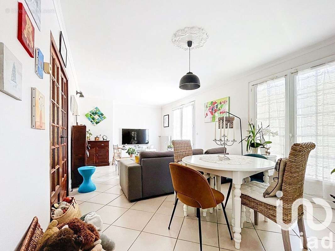 Photo 9 - Maison à LE CHATELET-EN-BRIE