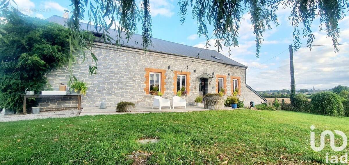 Photo 1 - Maison à BOULOGNE-SUR-HELPE