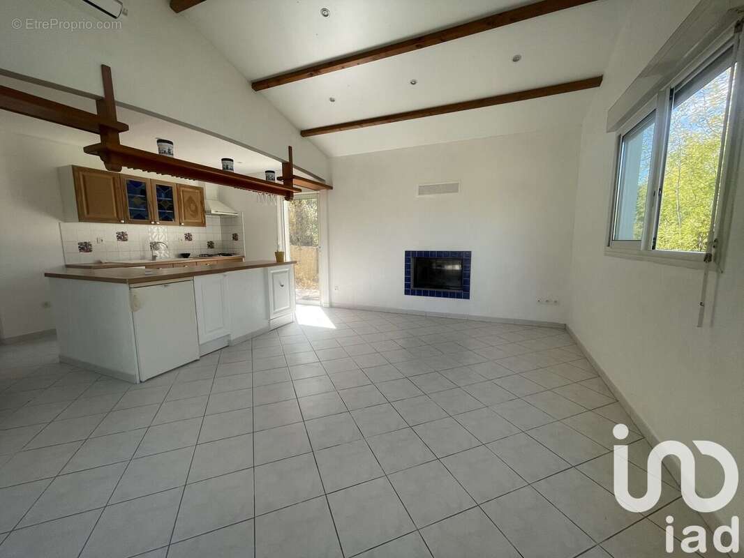 Photo 4 - Maison à LE MUY