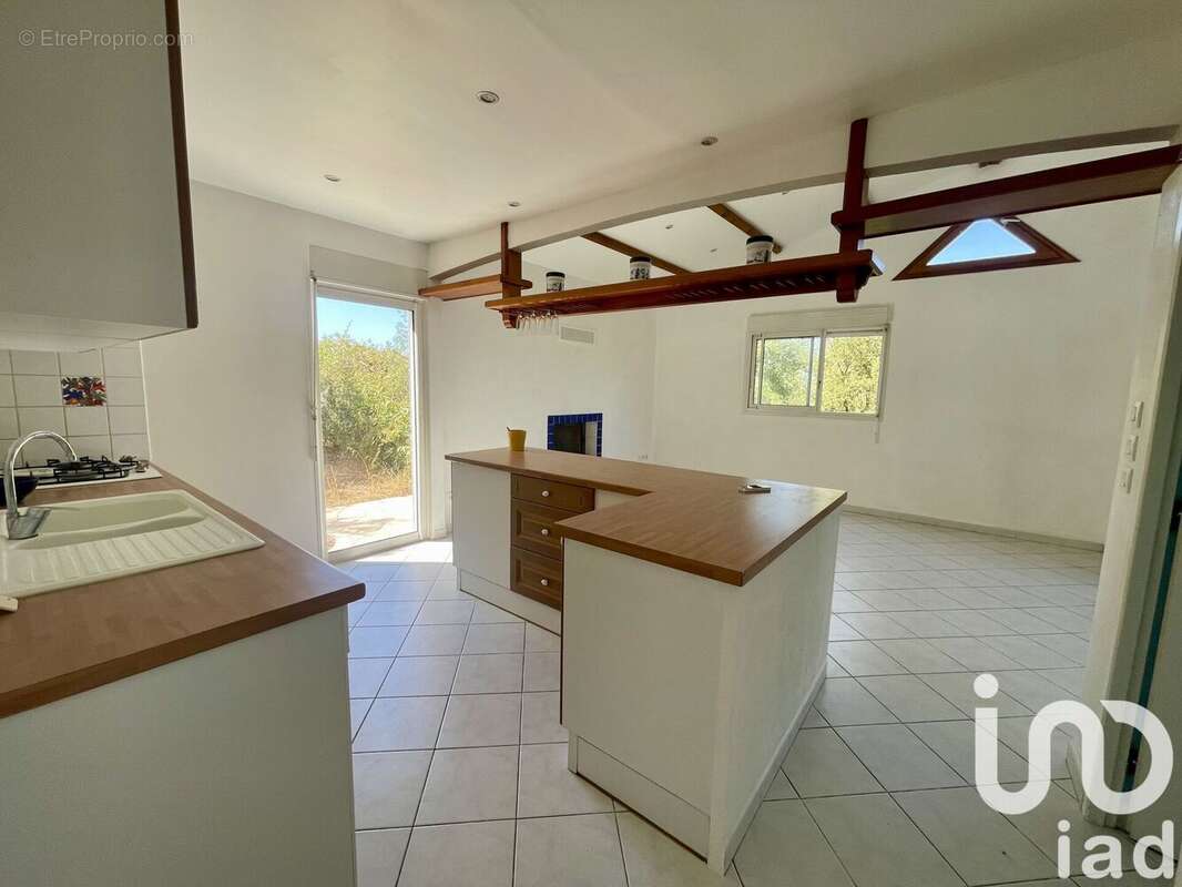 Photo 9 - Maison à LE MUY