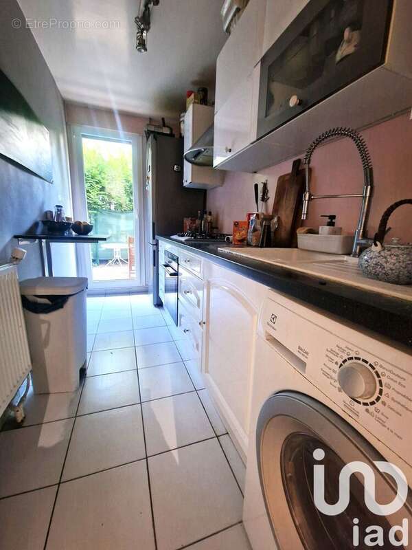 Photo 2 - Appartement à LE PERREUX-SUR-MARNE