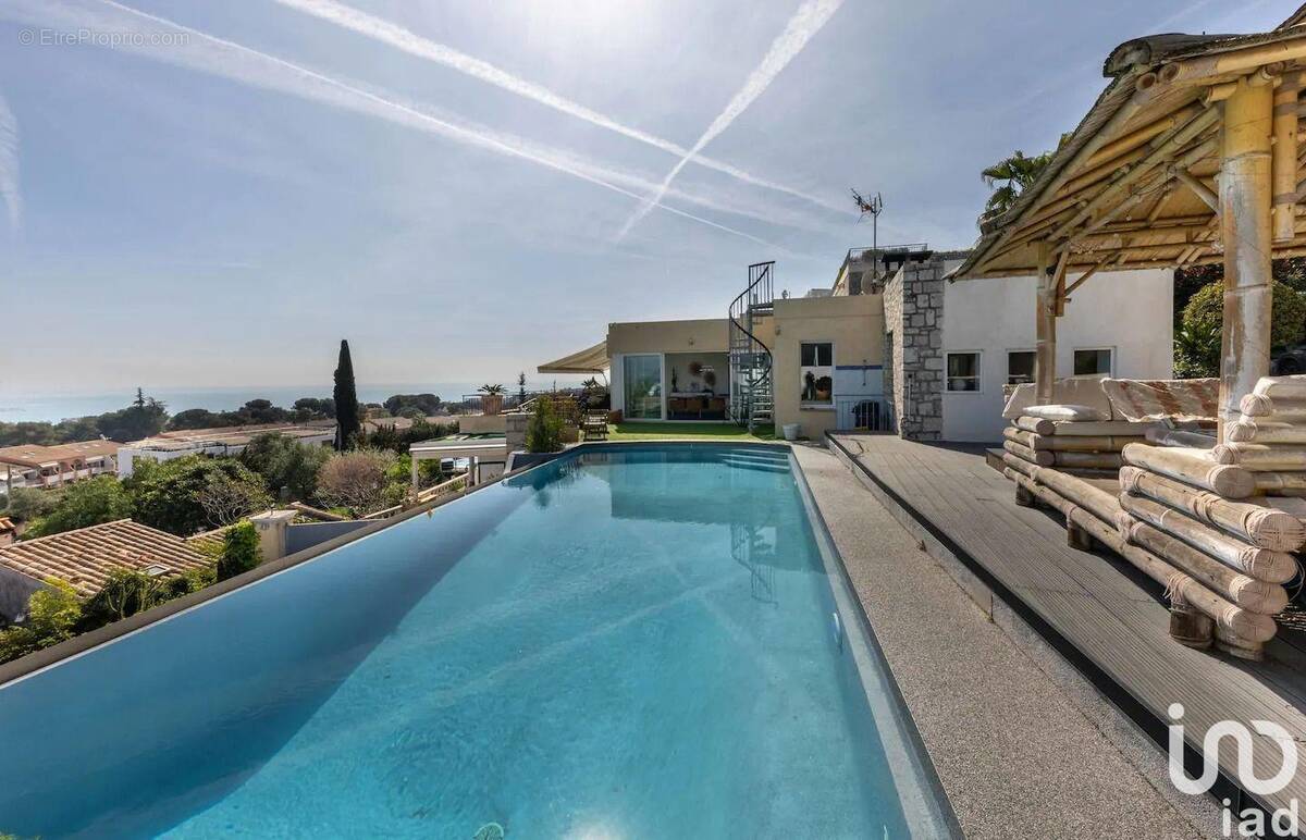 Photo 1 - Appartement à VILLENEUVE-LOUBET