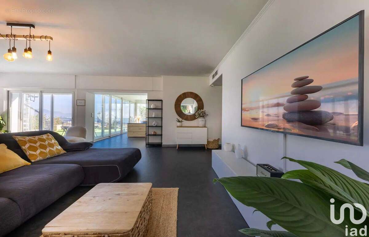 Photo 4 - Appartement à VILLENEUVE-LOUBET