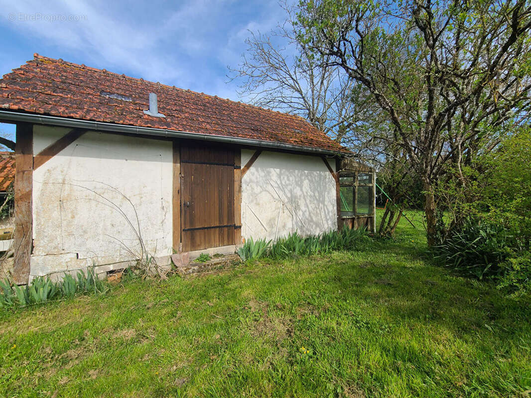 Maison à CHAMBON-LA-FORET