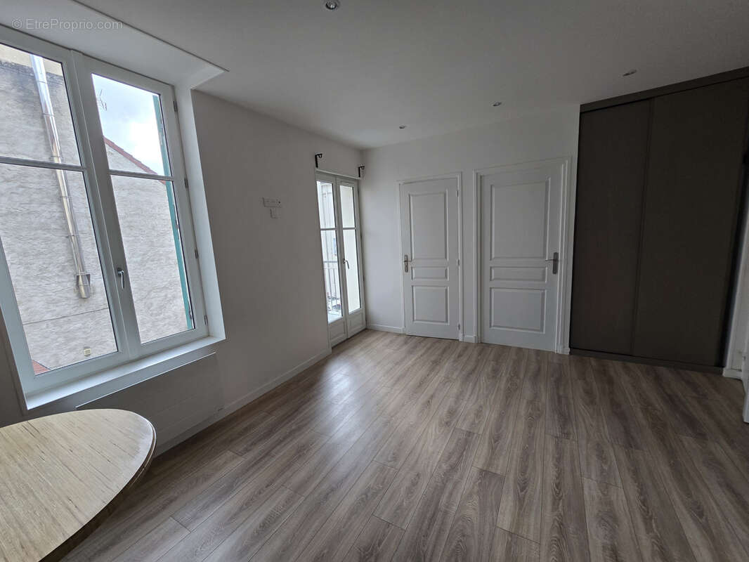 Appartement à VICHY