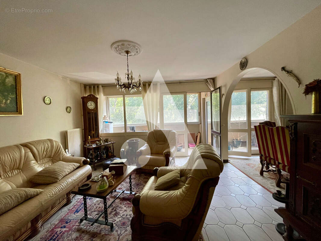 Appartement à SUCY-EN-BRIE