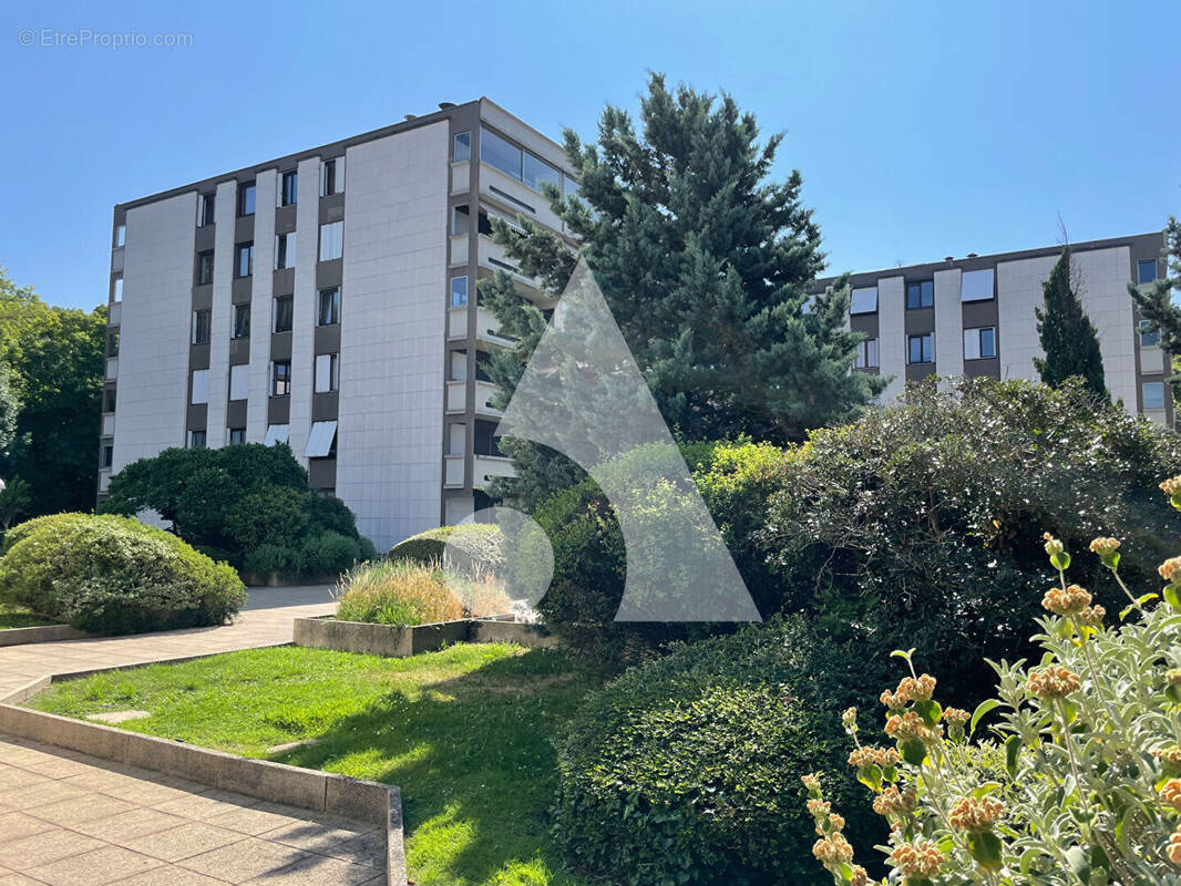 Appartement à SUCY-EN-BRIE