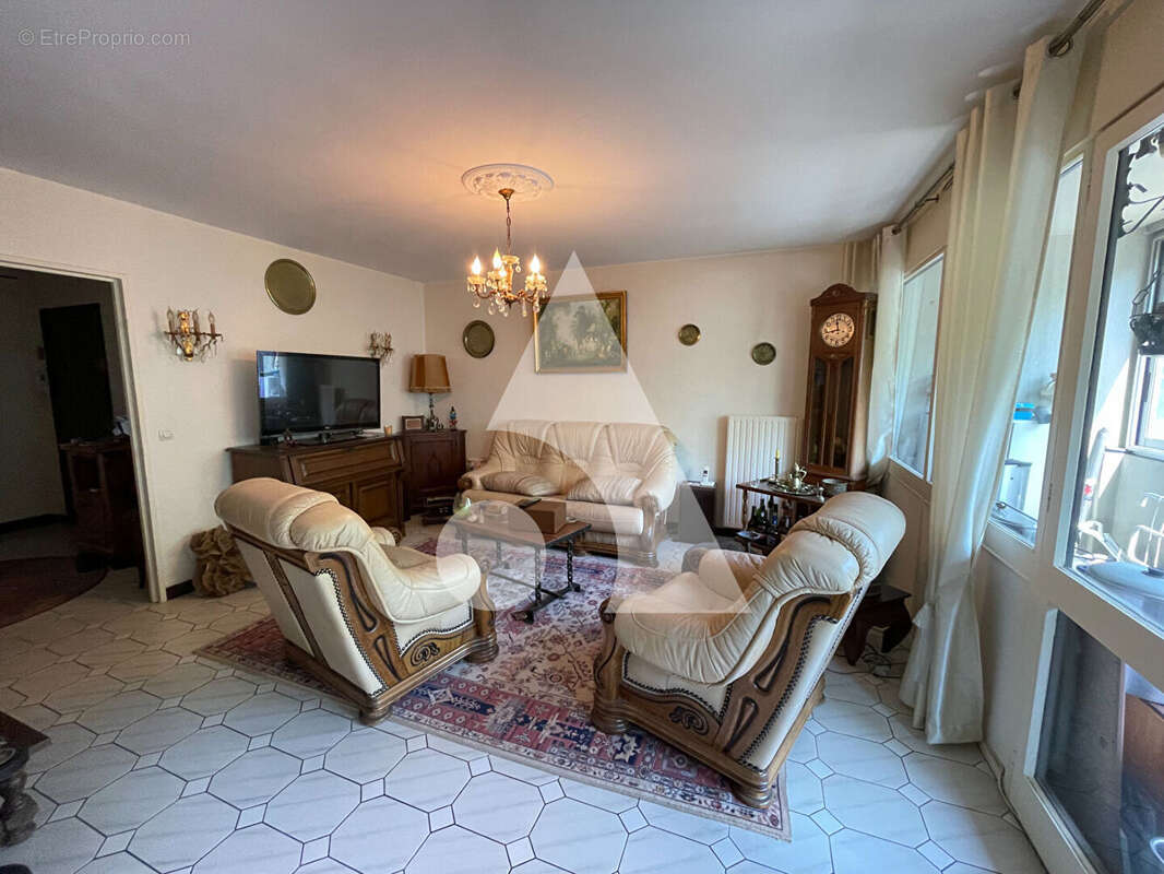 Appartement à SUCY-EN-BRIE