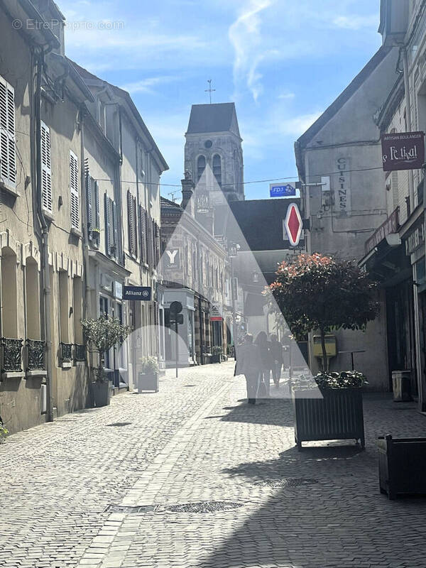 Commerce à SUCY-EN-BRIE