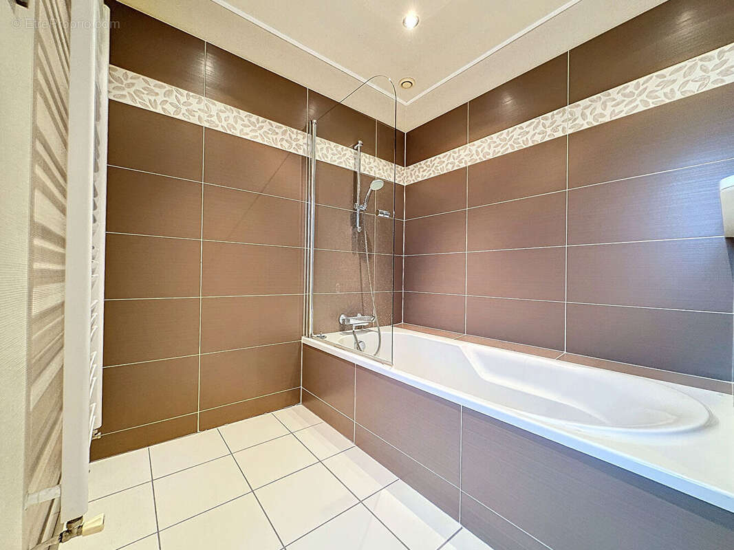 Maison à DOUVRES-LA-DELIVRANDE