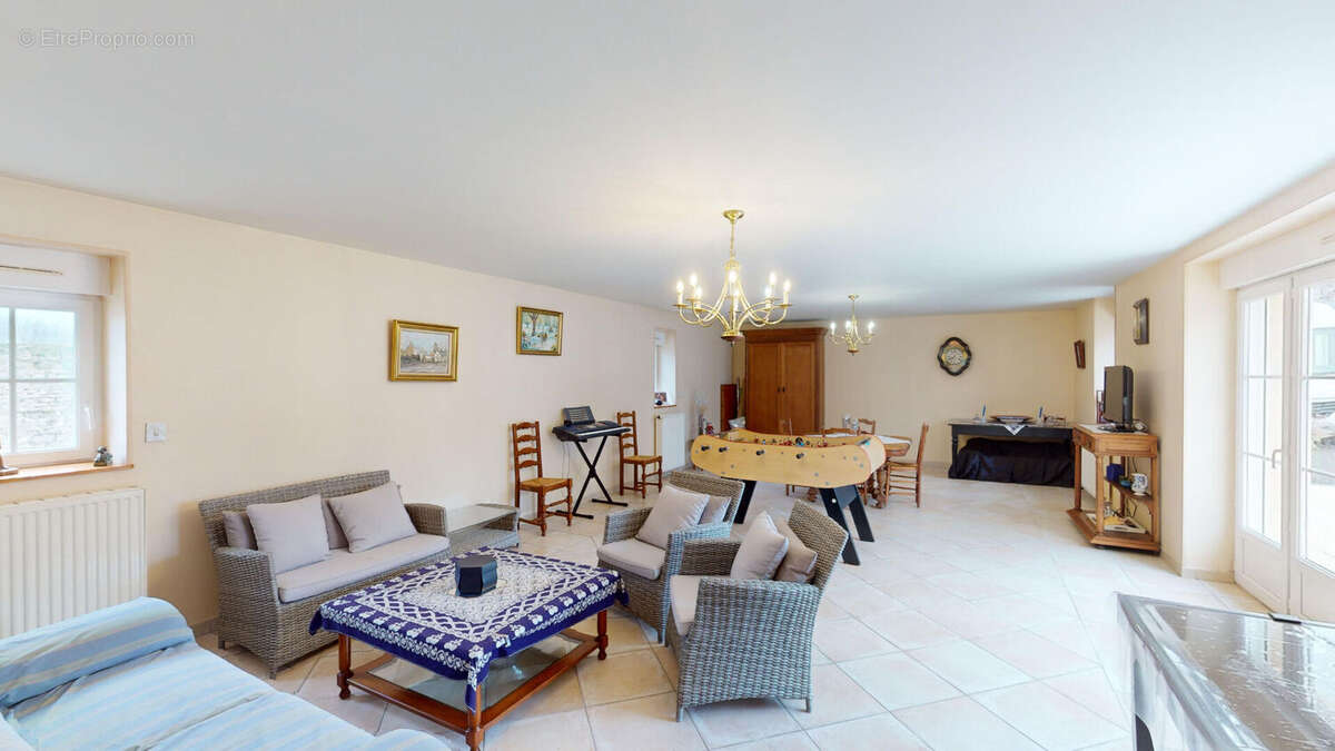 Maison à DOUVRES-LA-DELIVRANDE