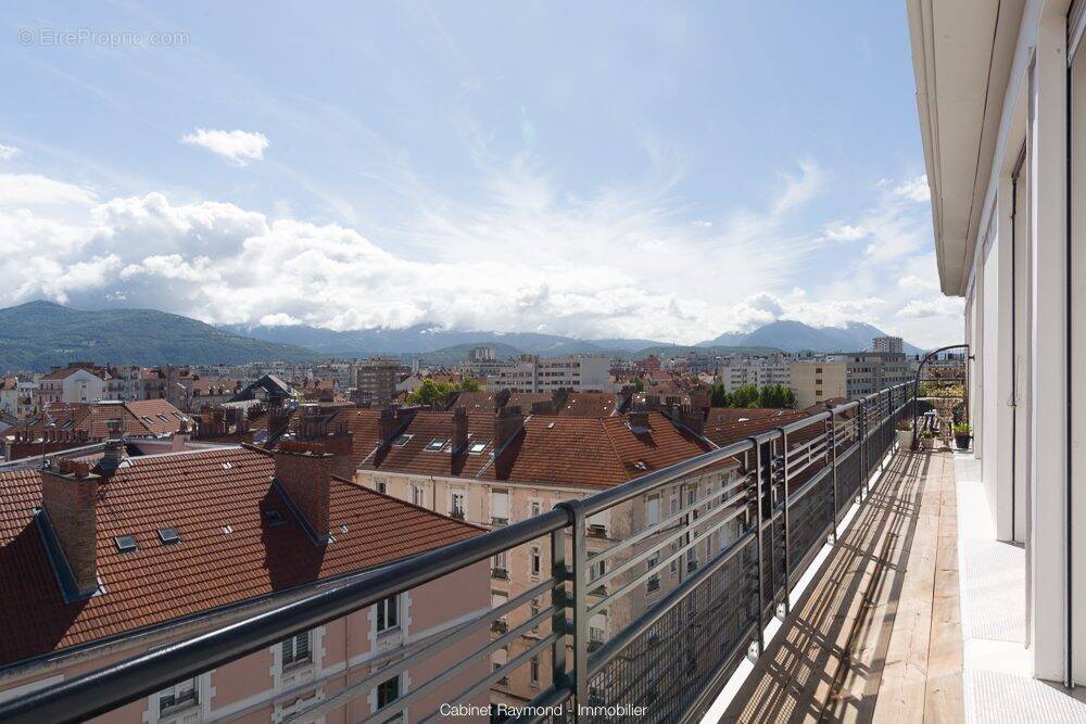 Appartement à GRENOBLE