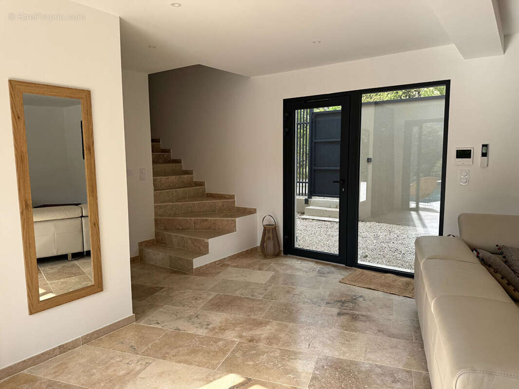 Maison à VAISON-LA-ROMAINE