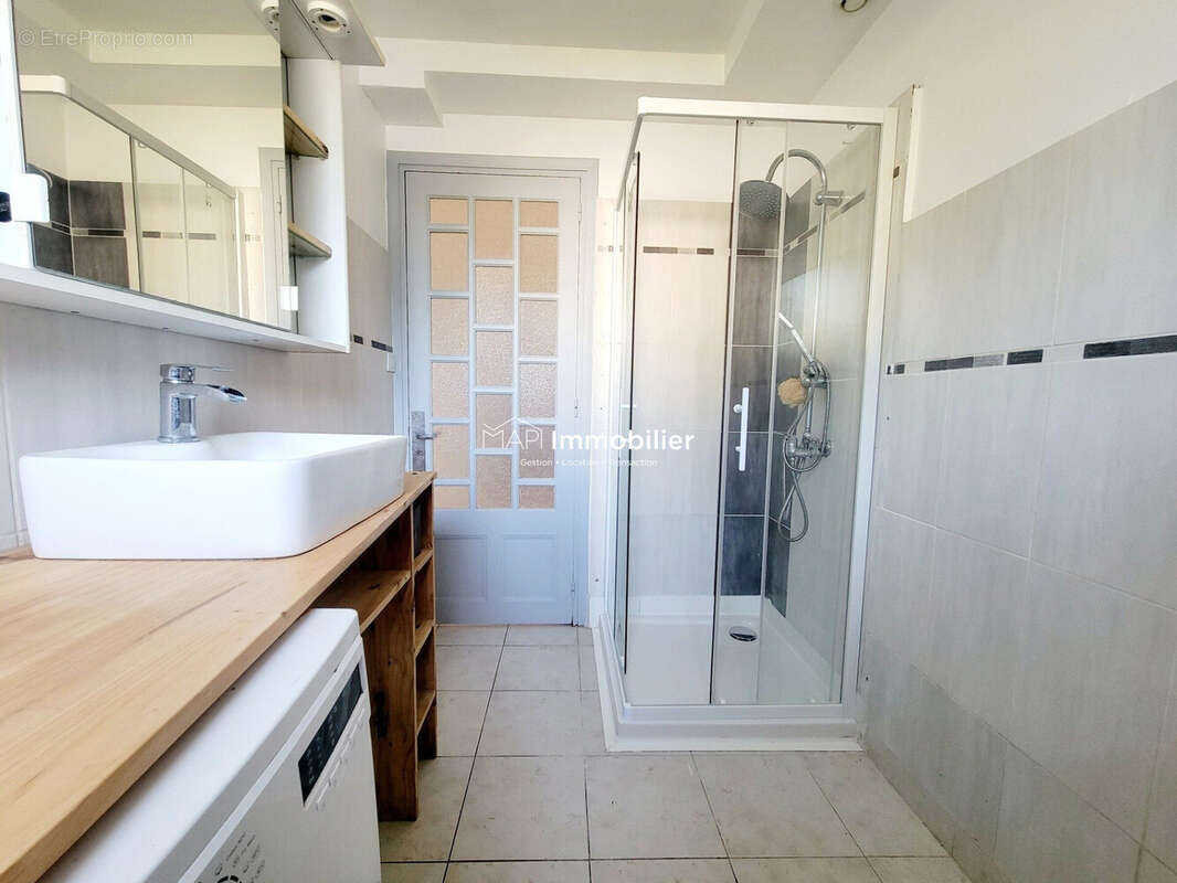 Appartement à LOCMIQUELIC