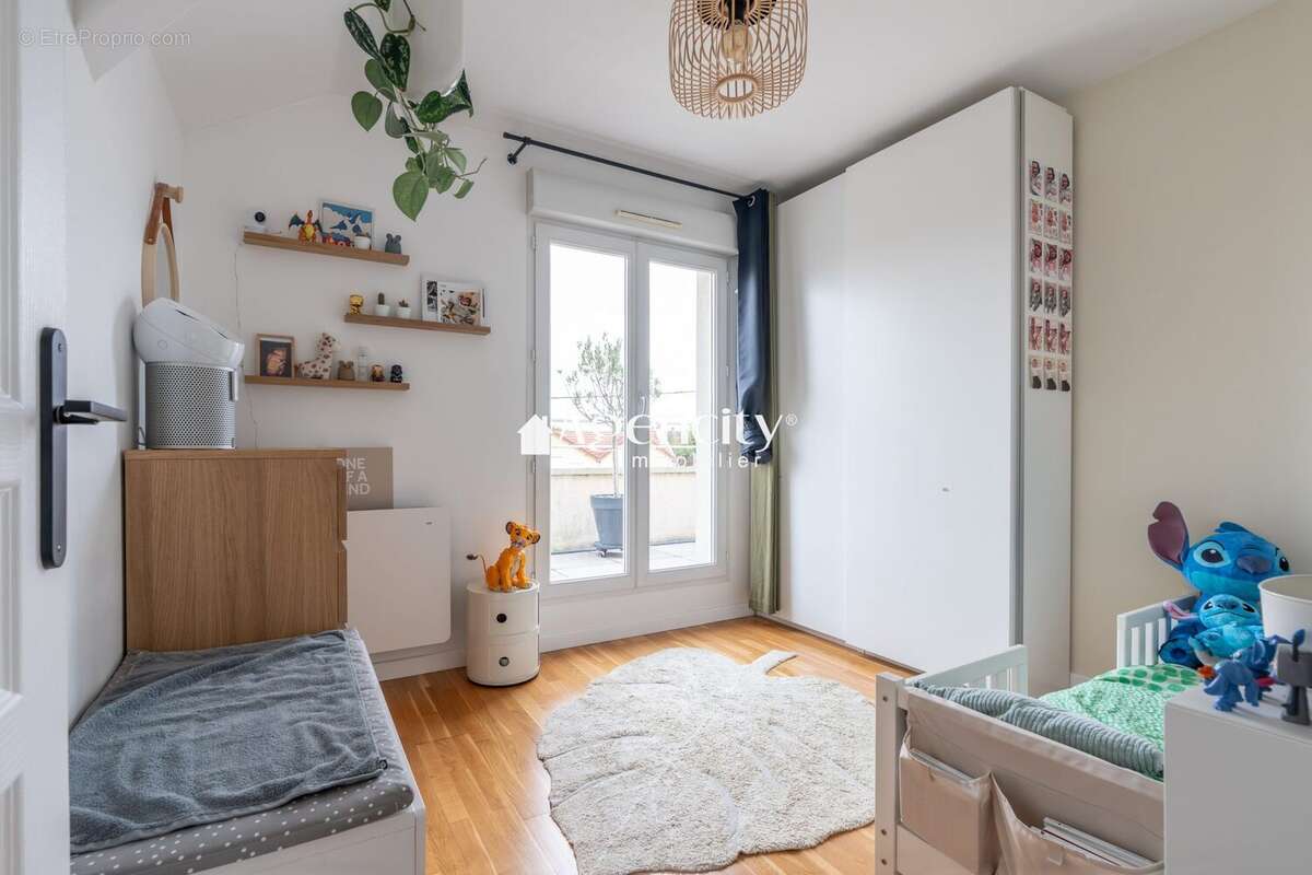 Appartement à CHAMPIGNY-SUR-MARNE