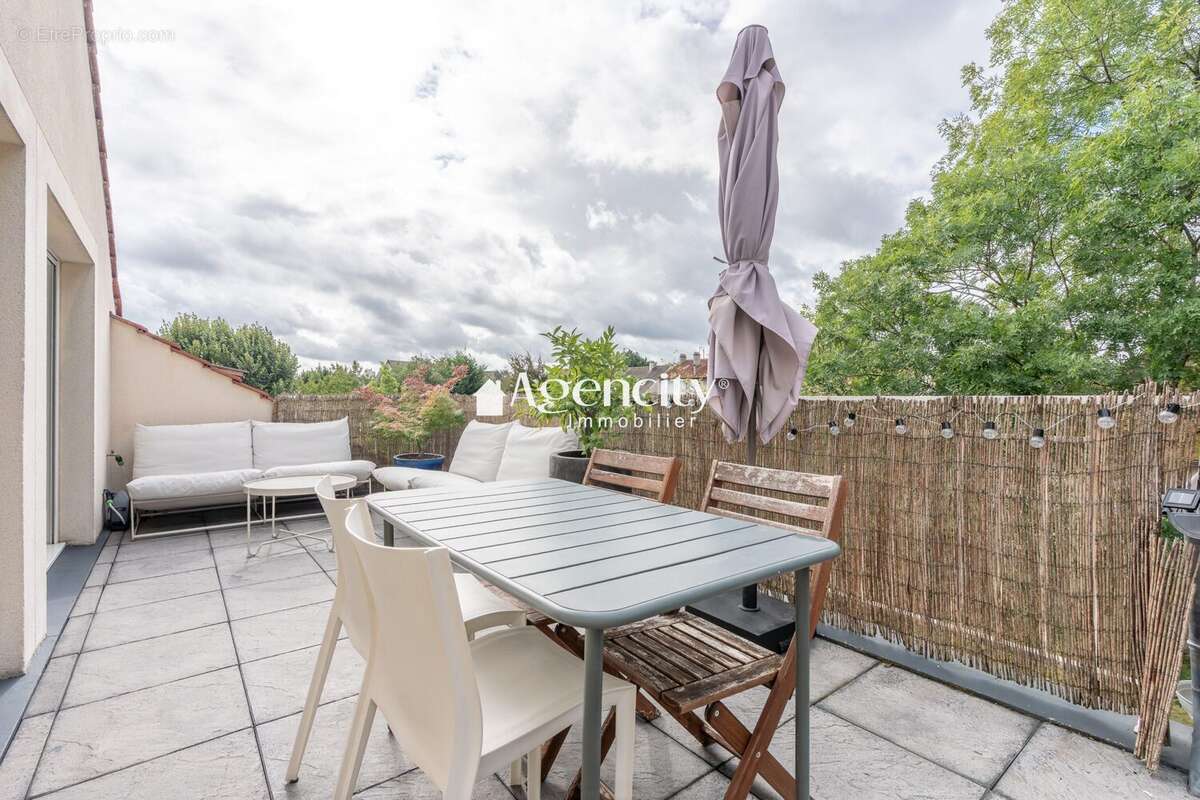 Appartement à CHAMPIGNY-SUR-MARNE