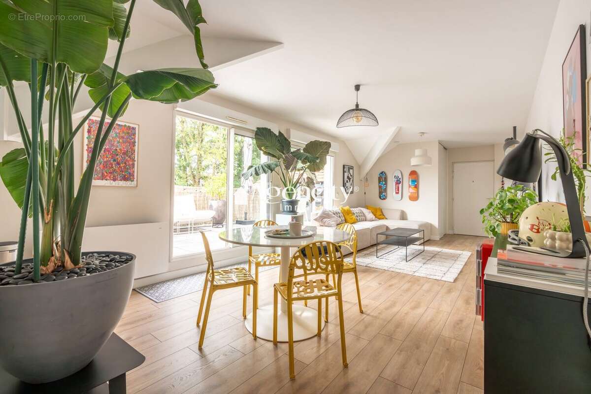 Appartement à CHAMPIGNY-SUR-MARNE