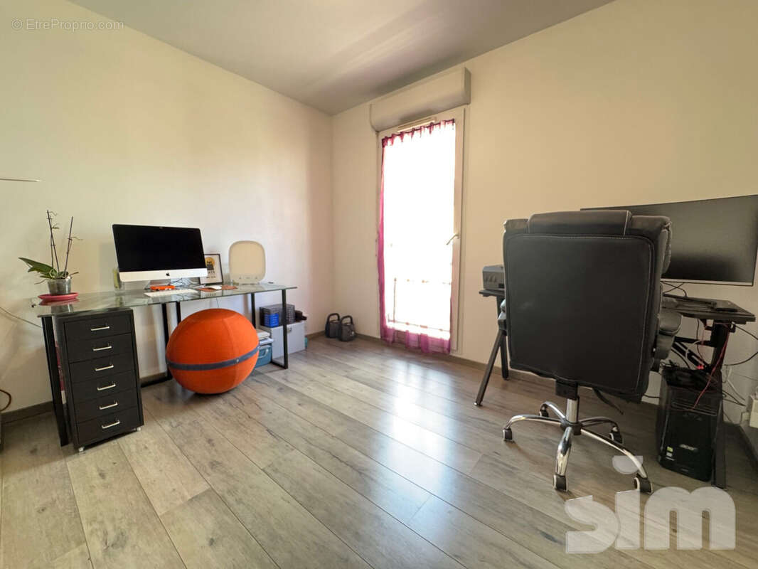 Appartement à CHELLES