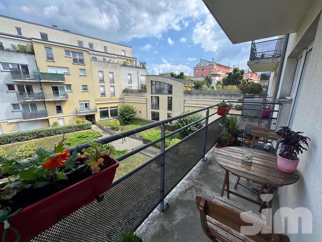 Appartement à CHELLES