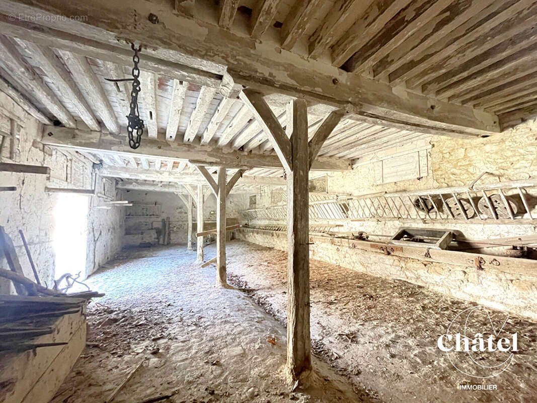 Maison à NANTEUIL-LE-HAUDOUIN