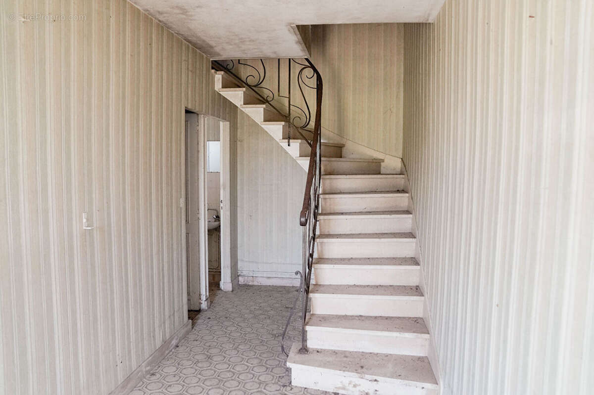 Terrain à SAINT-EMILION