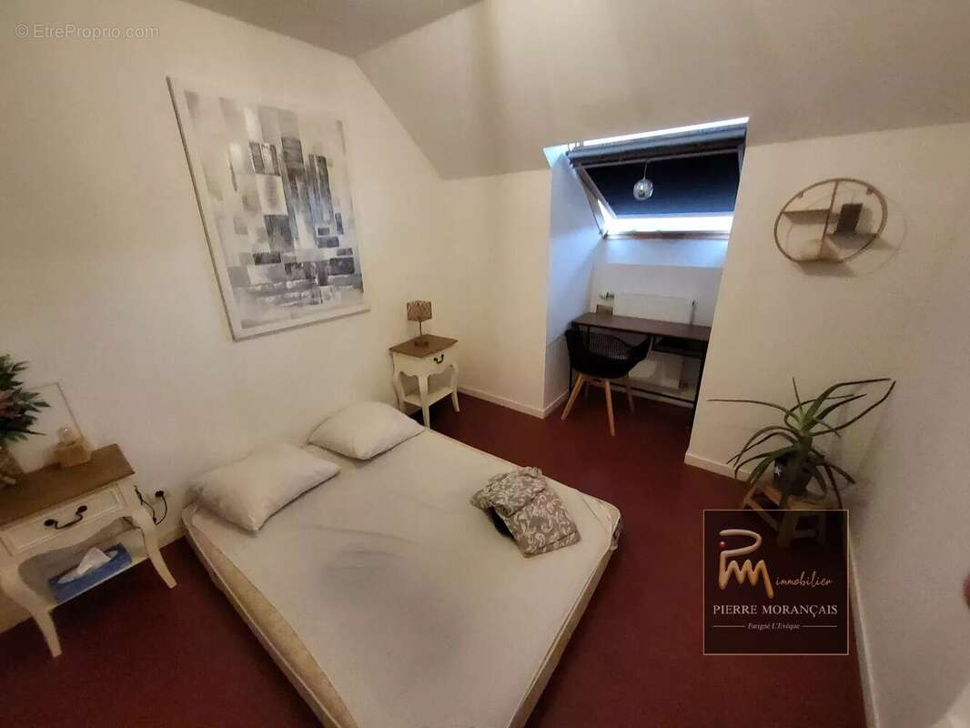 Maison à MONCE-EN-BELIN