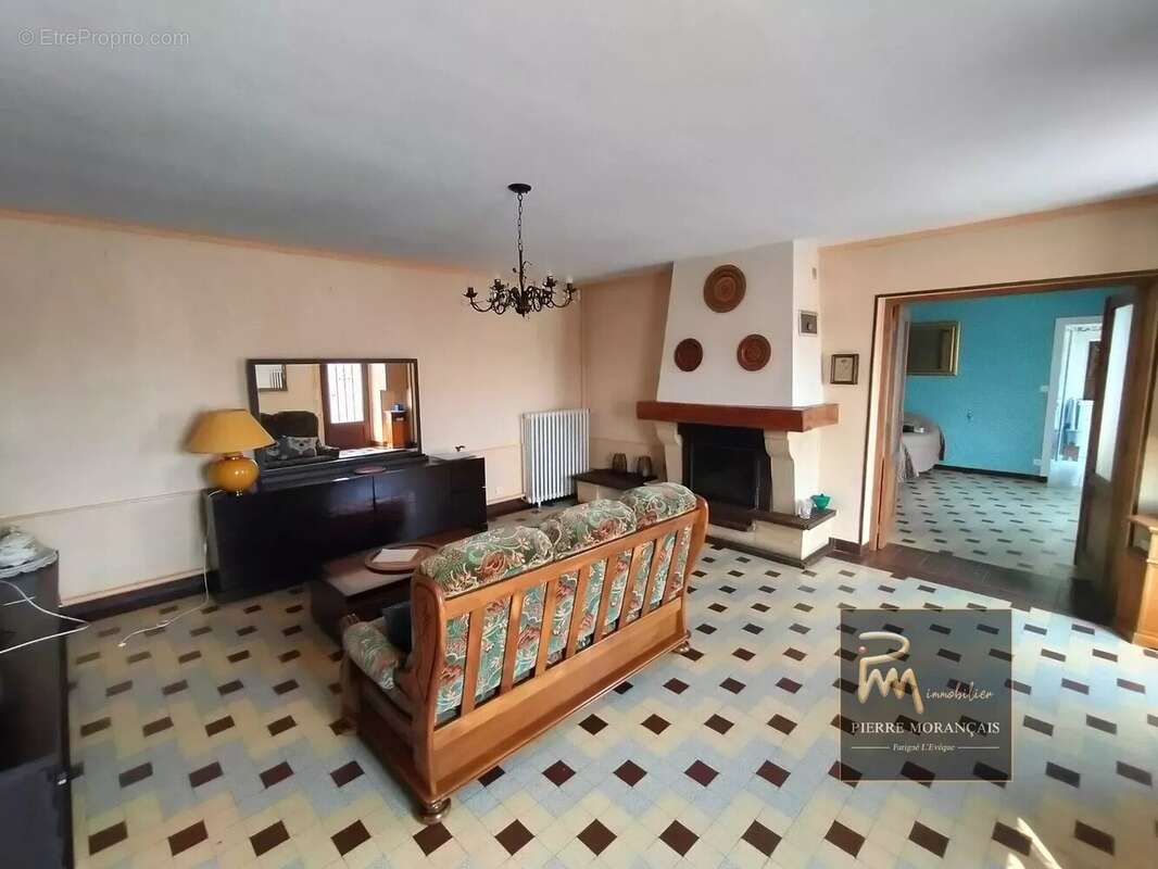 Maison à BRETTE-LES-PINS