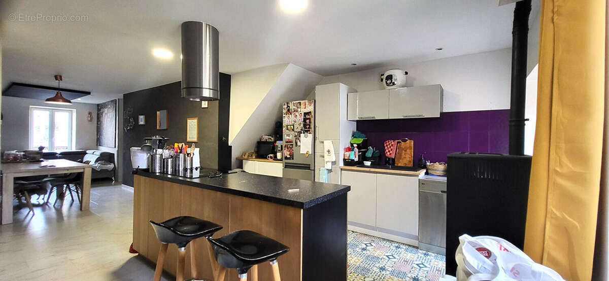 Appartement à ARS-SUR-MOSELLE