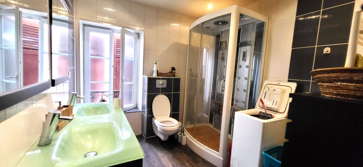 Appartement à ARS-SUR-MOSELLE