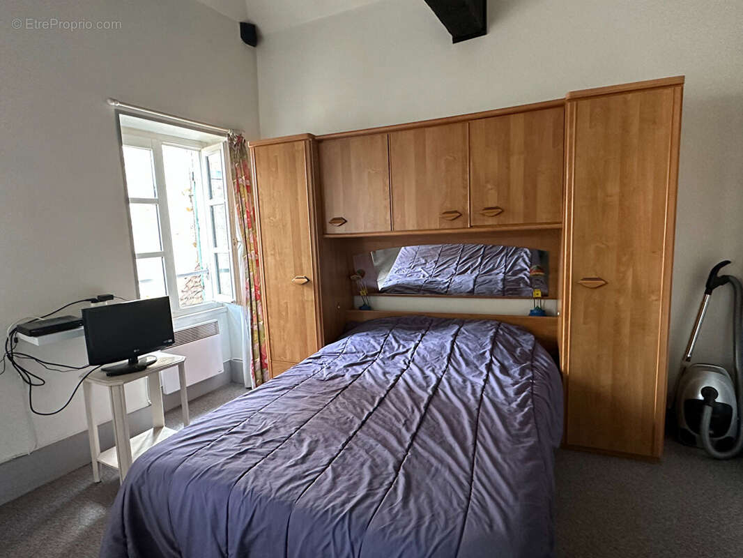 Appartement à BOURBON-L&#039;ARCHAMBAULT