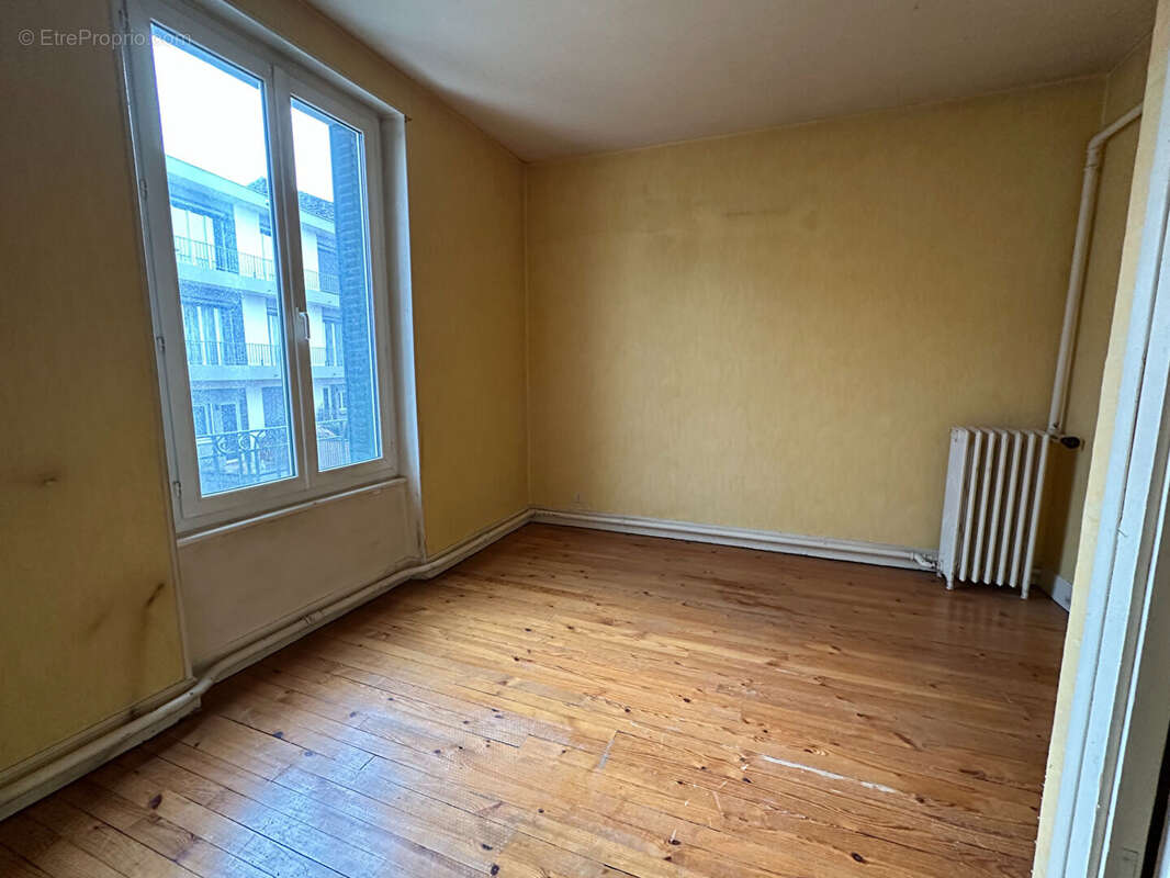 Appartement à CHAMALIERES