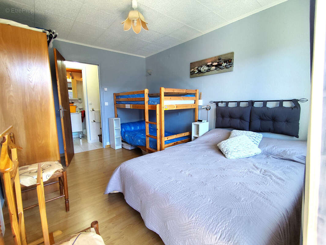 Appartement à MURAT-LE-QUAIRE