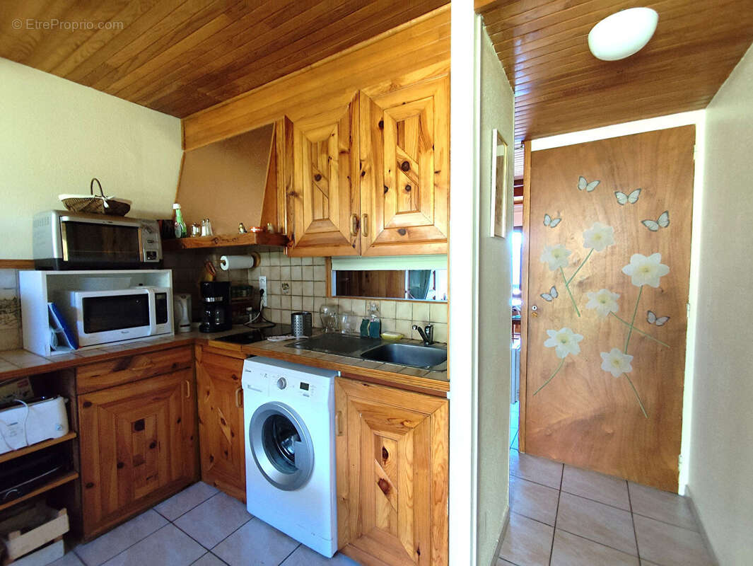 Appartement à MURAT-LE-QUAIRE