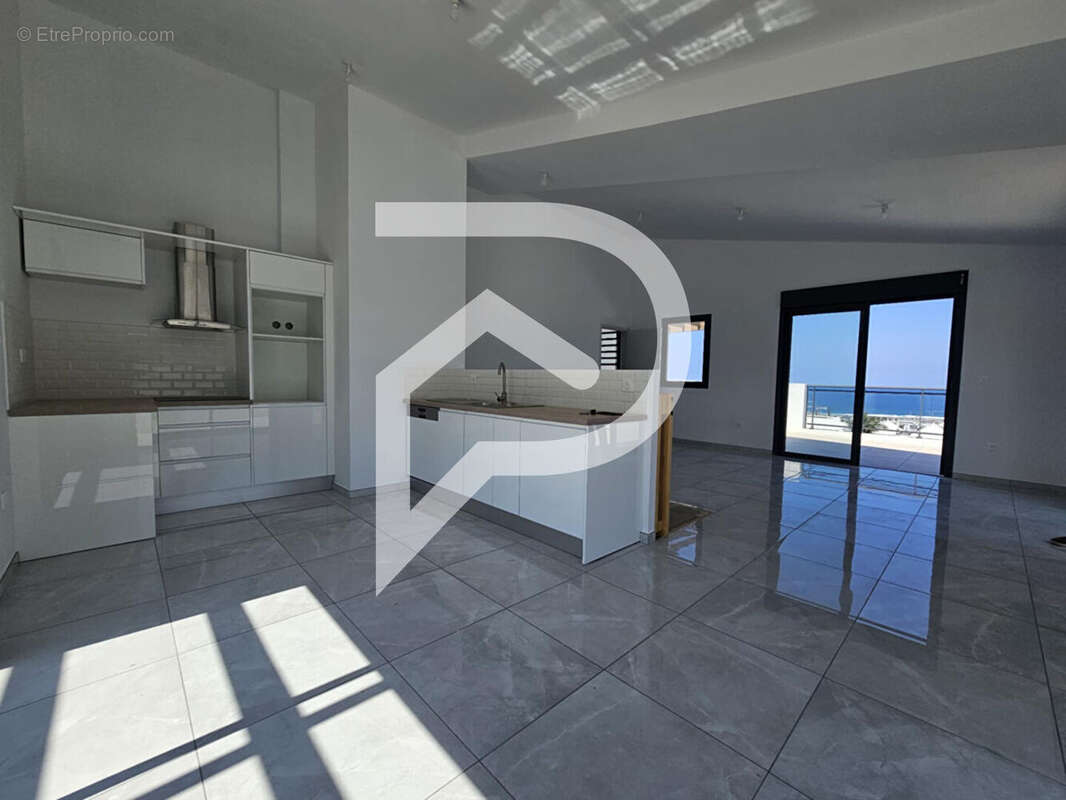 Appartement à SAINT-PIERRE