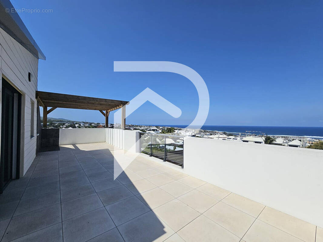 Appartement à SAINT-PIERRE