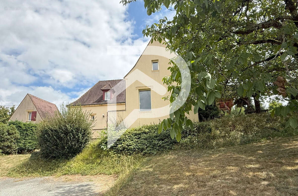 Maison à SARLAT-LA-CANEDA