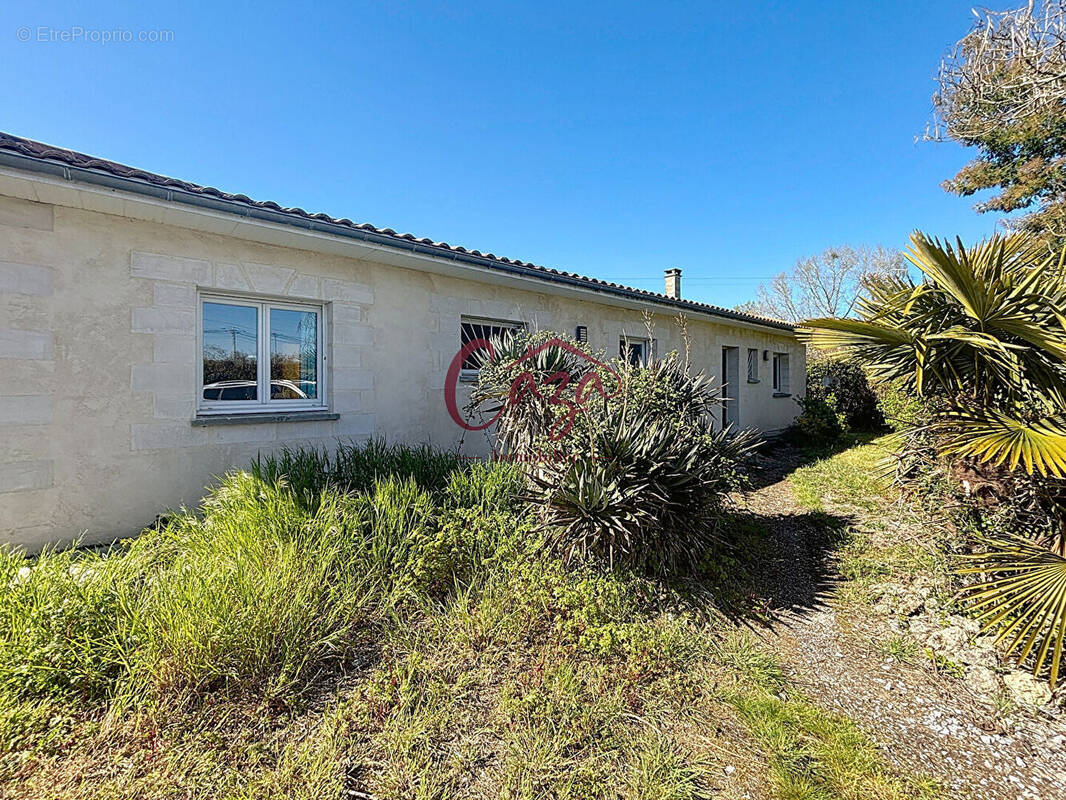Maison à CAMBLANES-ET-MEYNAC