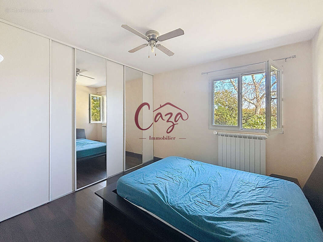 Maison à CAMBLANES-ET-MEYNAC