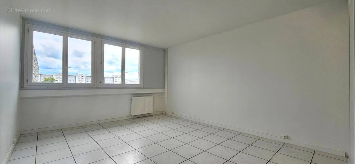 Appartement à OULLINS