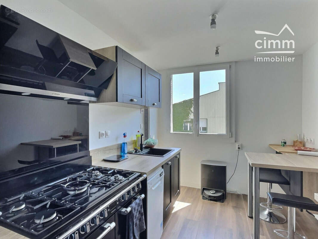 Appartement à FONTAINE