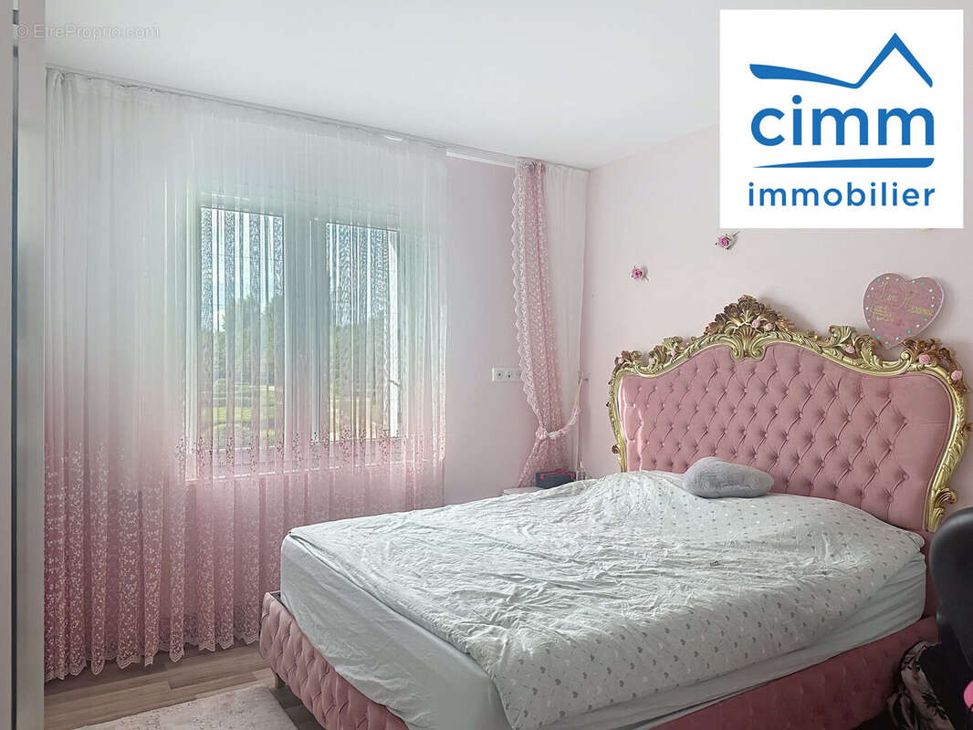 Maison à VILLEMANDEUR