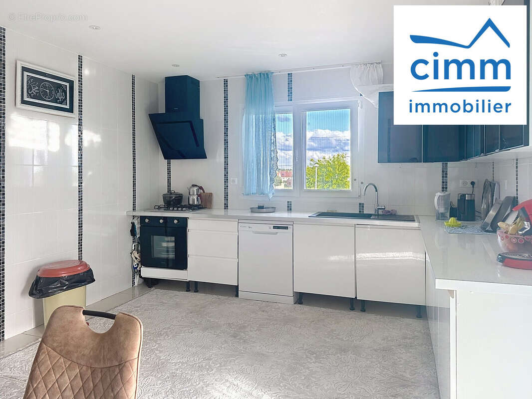 Maison à VILLEMANDEUR