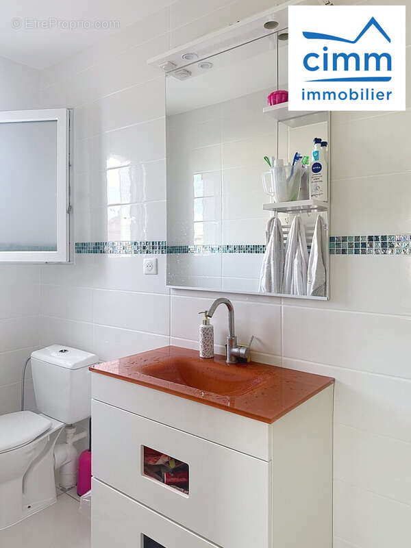 Maison à VILLEMANDEUR